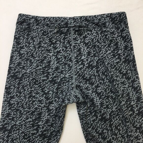 NIKE Essential Legging Women S Gray Black Digital Camo Print Dri Fit Running - Picture 6 of 16